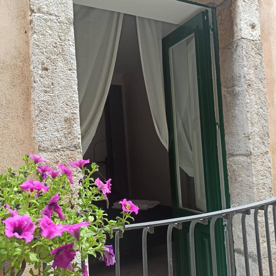 Casa Tiziana Lägenhet Taormina Exteriör bild